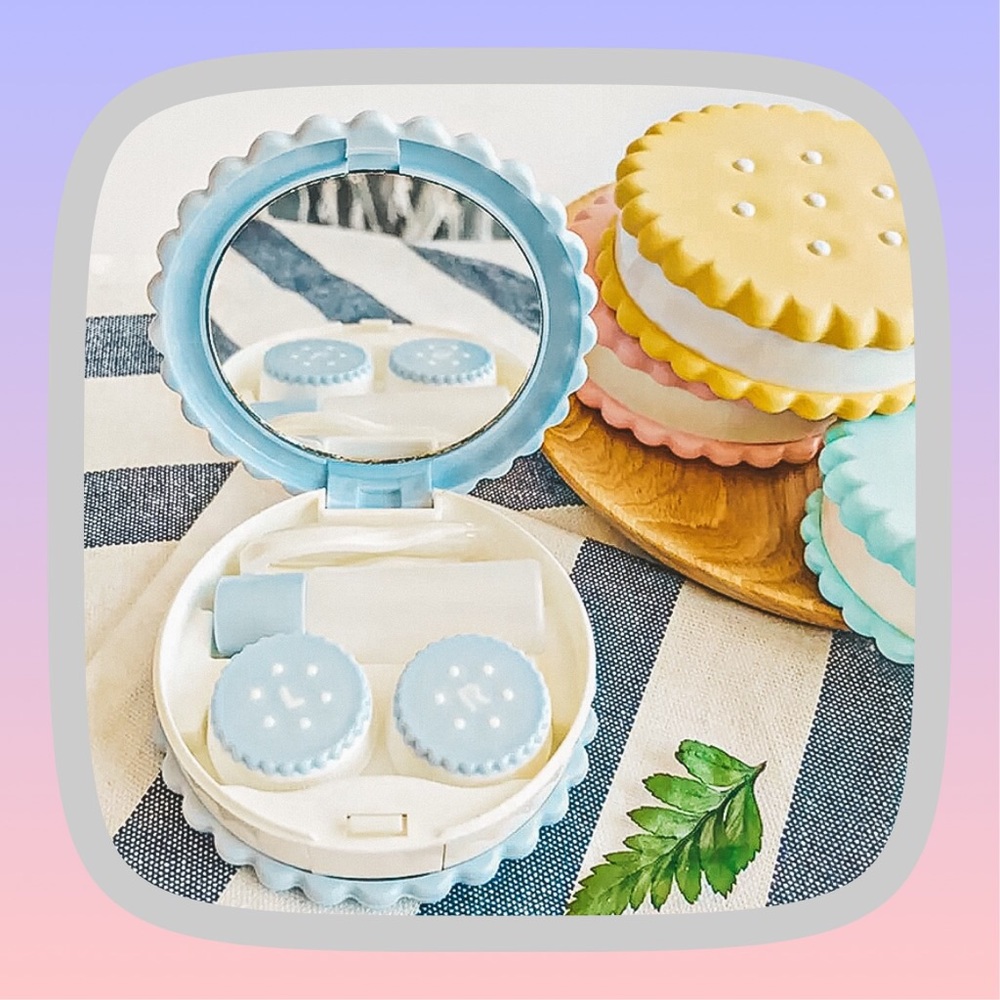 🆕 Pastel Macaroon Contact Lens Carrying Kit 🦄